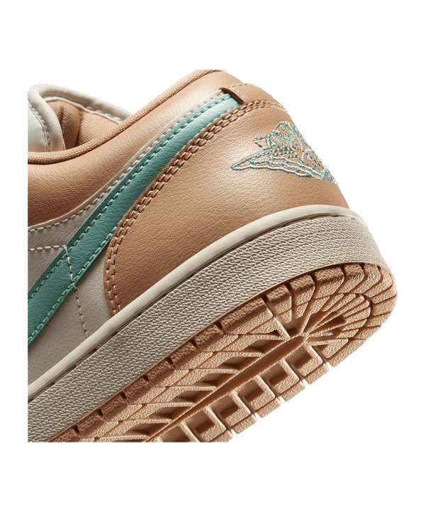 Nike Air Jordan 1 Low Damen Braun F130 - braun