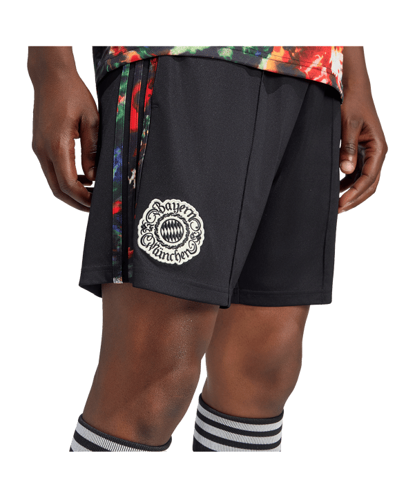 adidas FC Bayern München Wiesn Pantaloncini Nero - nero