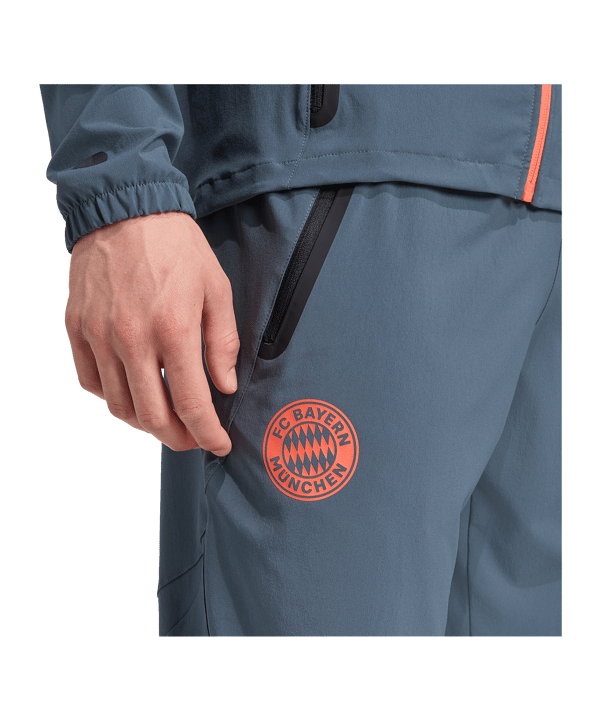 adidas FC Bayern München Tech Travel Hose Grau - grau