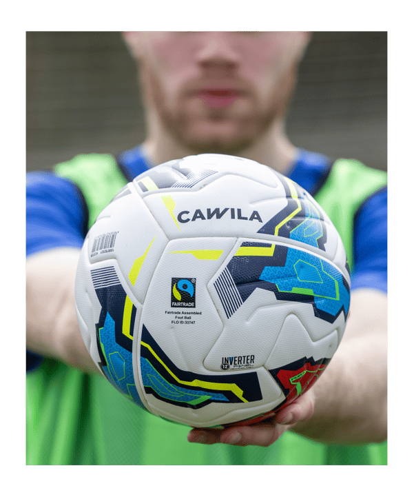Cawila LIGA INVERTER Fußball | Spielball Größe 5 | Fairtrade Produktion - weiss