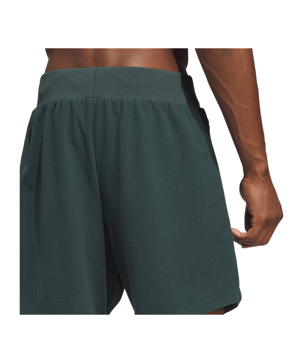 adidas Brushed Basketball Short Grün - gruen