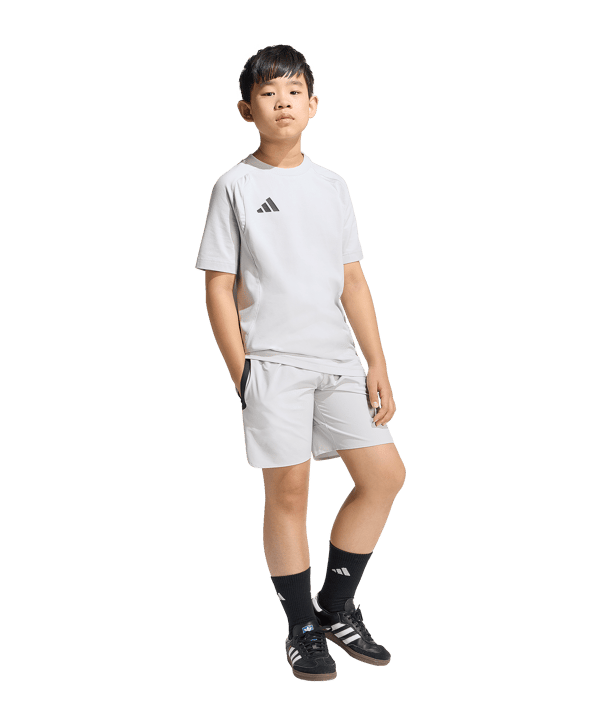 adidas Trio Travel Woven Short Kids Grau - grau