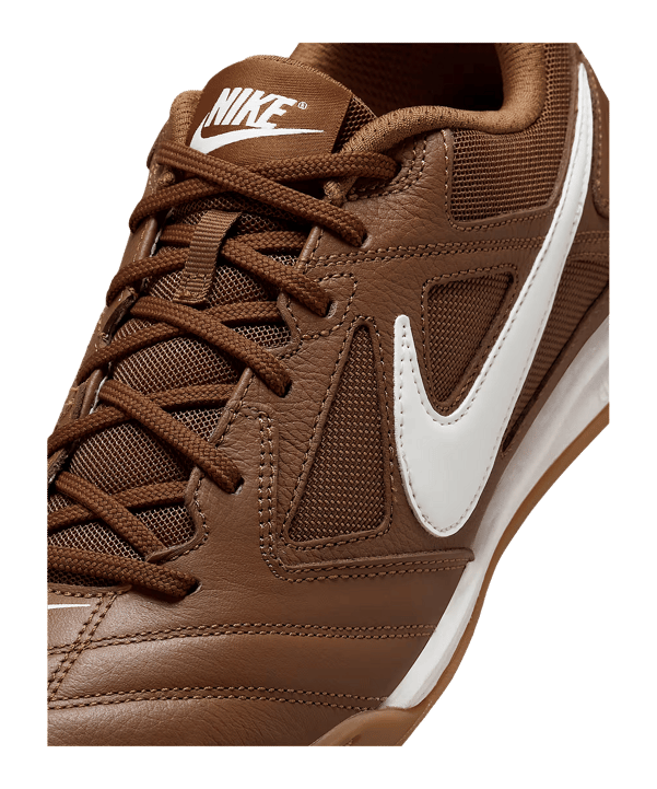 Nike Gato Braun F200 - braun