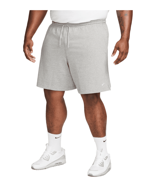 Nike Club Sweatshort Grau F63 - grau