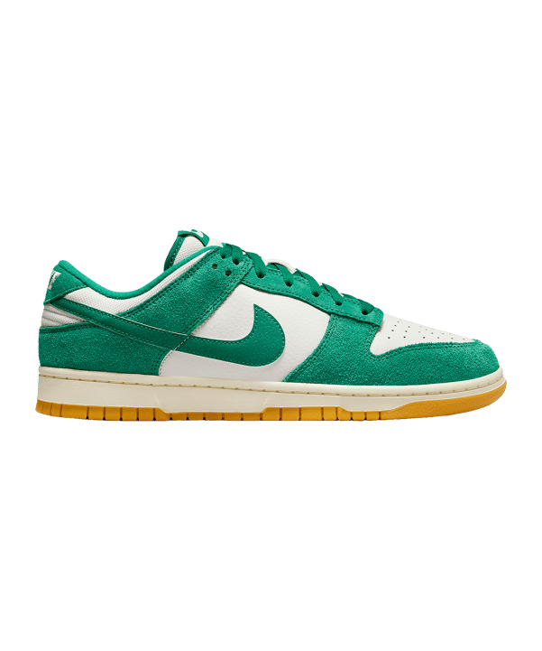 Nike Dunk SE Low F030 - gruen