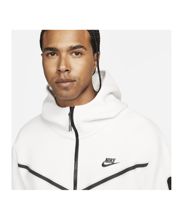 Nike Tech Fleece Windrunner Weiss Beige F030 - grau