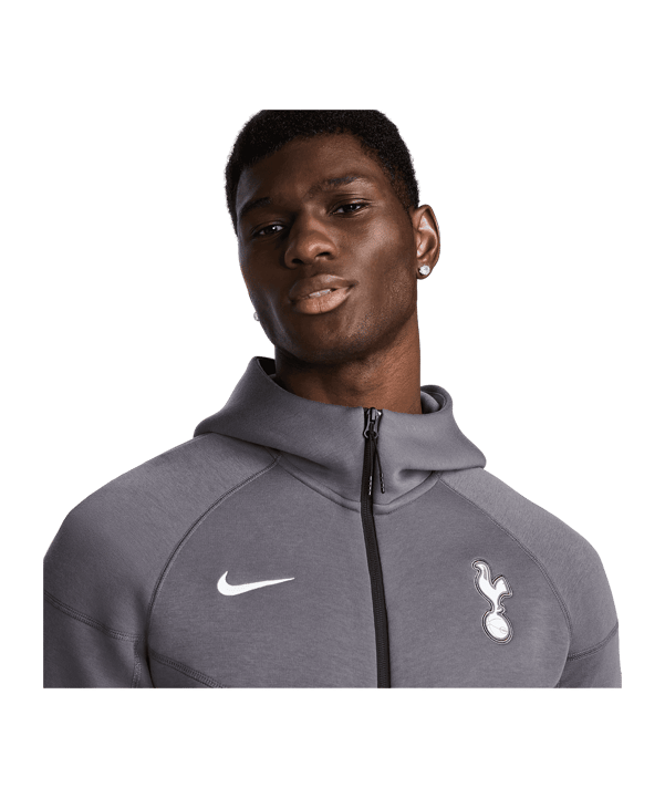 Nike Tottenham Hotspur Tech Fleece Windrunner Grau F021 - grau