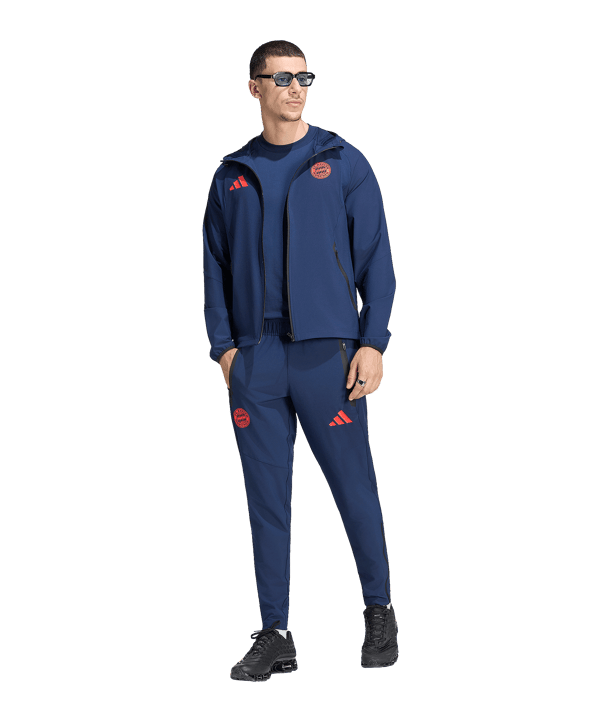 adidas FC Bayern München Tiro Travel Windbreaker Blu - blu
