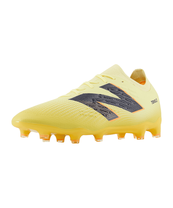 New Balance Tekela Magia Low Laced V4+ FG Energy Rush Beige - beige