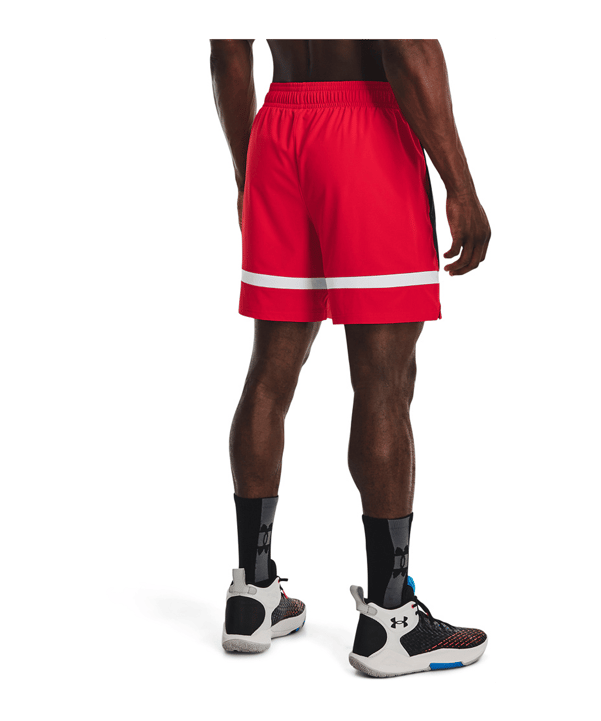 Under Armour Baseline Woven 7 Short Rot F600 - rot