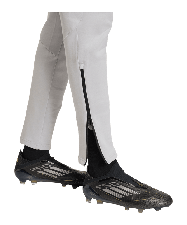 adidas Tiro Travel Jogginghose Damen Grau - grau