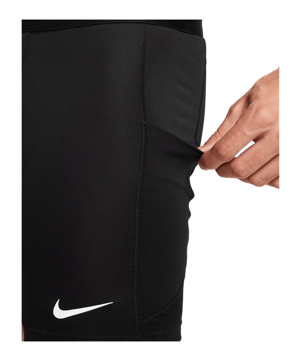 Nike Pro Training Short Schwarz Weiss F010