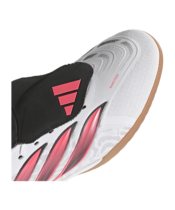 adidas Predator League FT IN Chaos vs Control Wit - wit