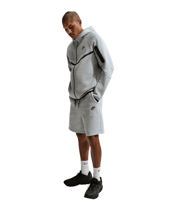 Nike Tech Fleece Court Gris C063 - gris