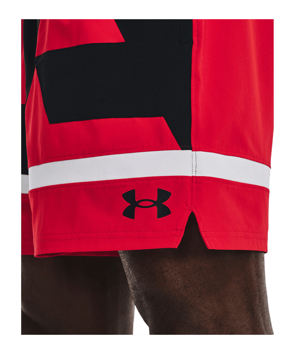 Under Armour Baseline Woven 7 Short Rot F600 - rot