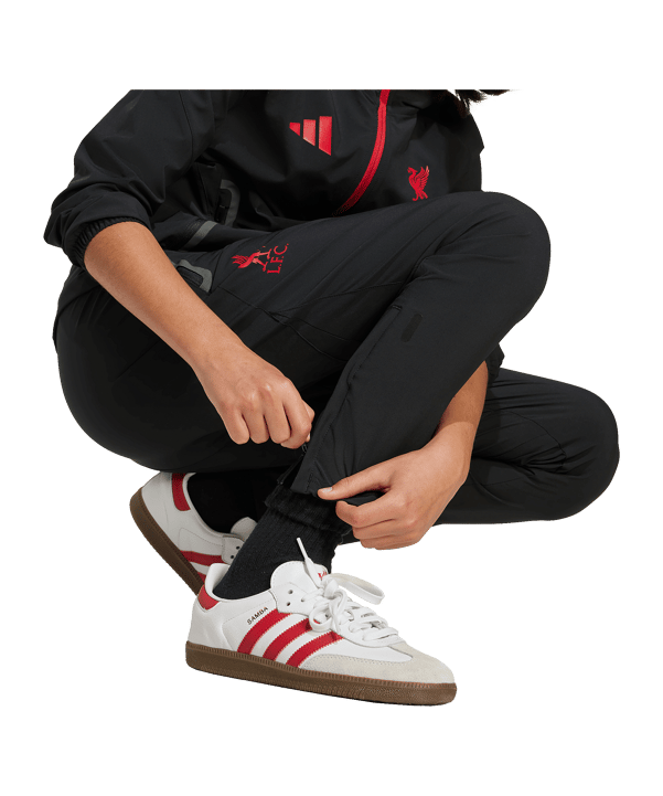 adidas FC Liverpool Vic Tech Travel Hose Kids Schwarz - schwarz
