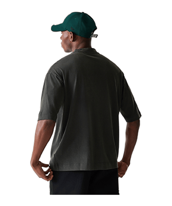 New Era NBA Washed Graphic Milwaukee Bucks T-Shirt Grau - grau