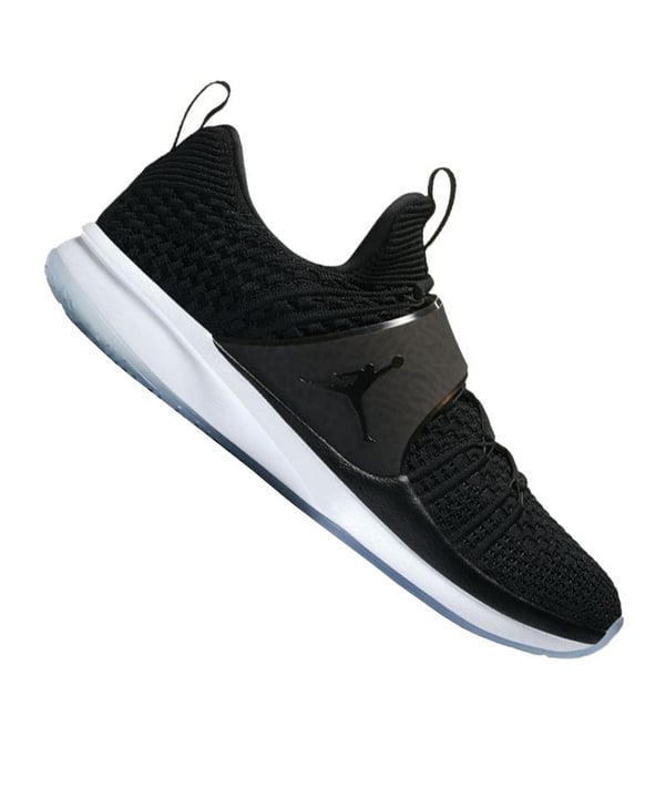 Jordan Trainer 2 Flyknit Training Schwarz F010 - schwarz