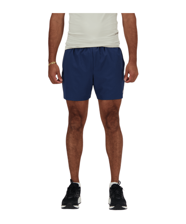 New Balance Essentials 5in Short Blau FNNY - blau