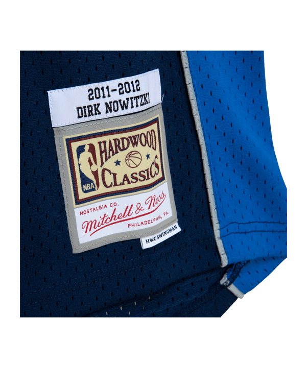 Mitchell and Ness NBA Dallas Mavericks 2011-2012 Dirk Nowitzki Swingman Trikot Blau