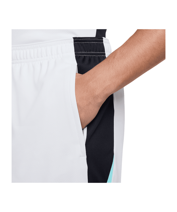 Nike Strike Short Grau F025 - grau