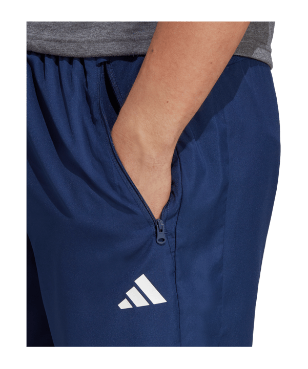 adidas Essentials Woven Short Blau Weiss - blau