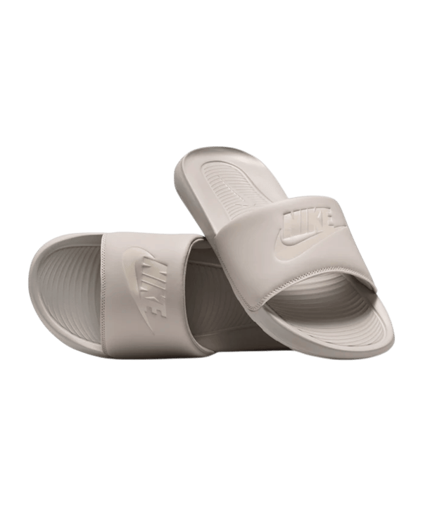 Nike Victori One Marron C201 - brun