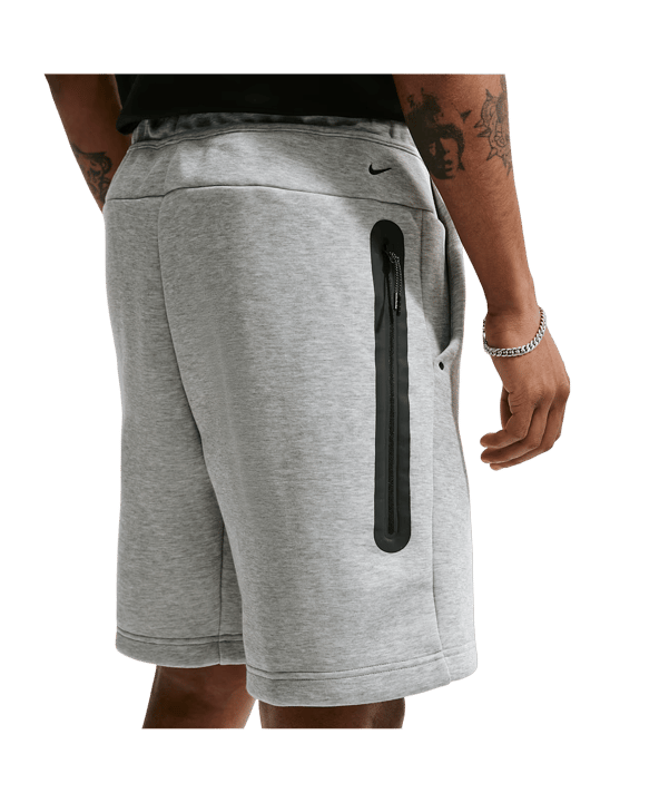 Nike Tech Fleece Sweatshort Grau F063 - grau