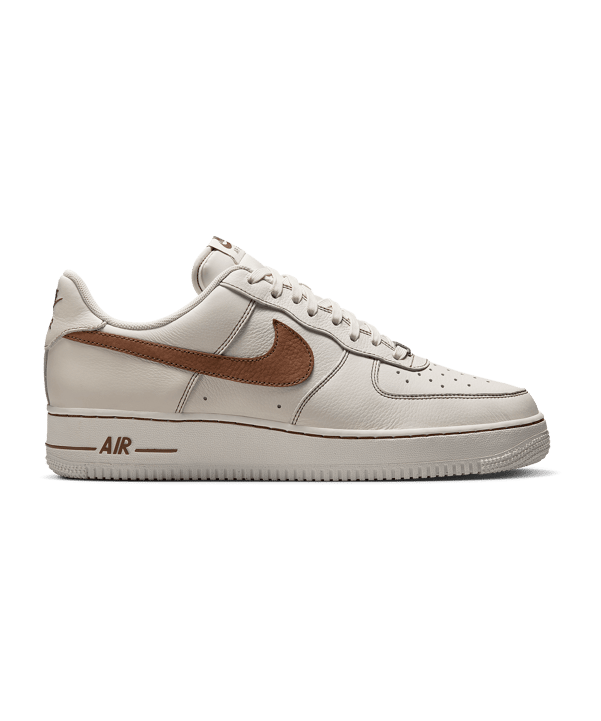 Nike Air Force 1 '07 LV8 Beige