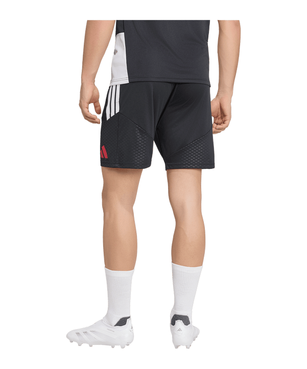 adidas FC Liverpool Tiro Pantaloncini Nero - nero