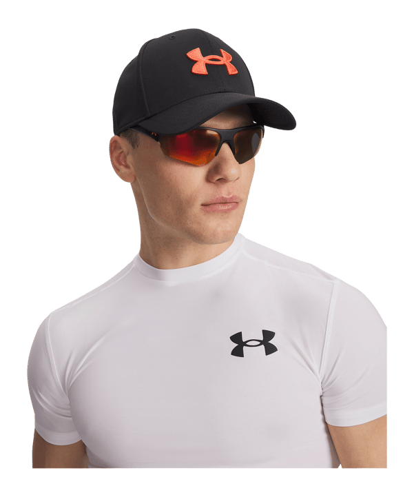 Under Armour Blitzing Low STR Cap Schwarz F006 - schwarz