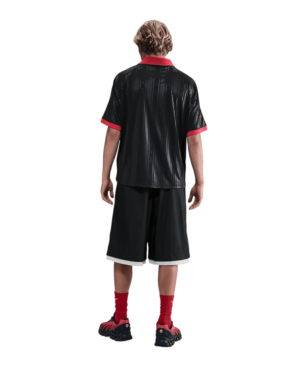 Nike Sportwear T-Shirt Schwarz F010 - schwarz