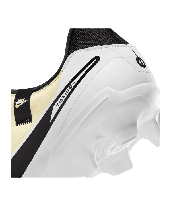Nike Tiempo Legend X Academy FG/MG Mad Ready Beige Schwarz F700 - beige