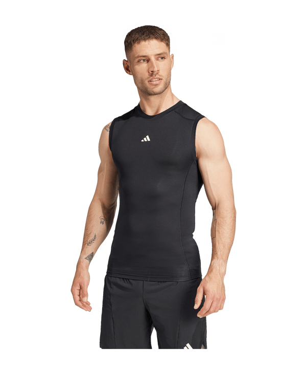 adidas Techfit Tanktop Schwarz