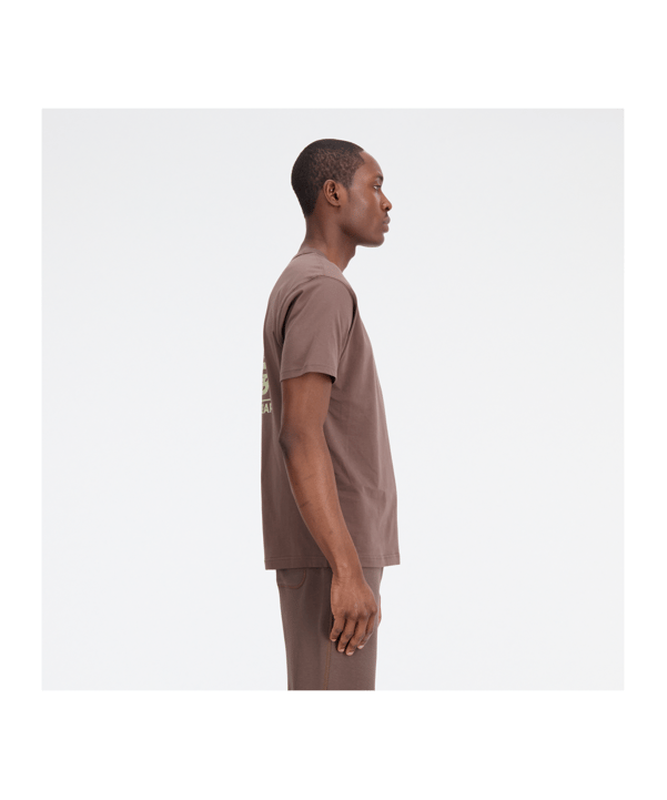 New Balance Essentials Graphic T-Shirt Braun FDUO - braun
