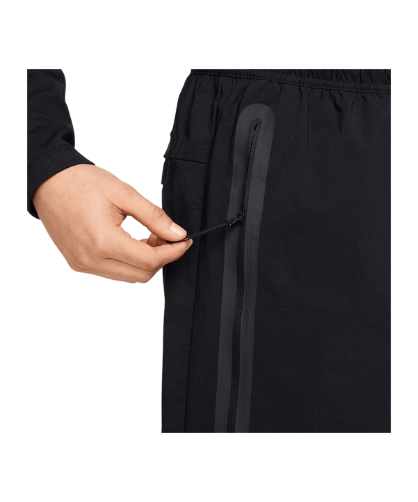 Nike Tech Sweatshort Schwarz F010 - schwarz