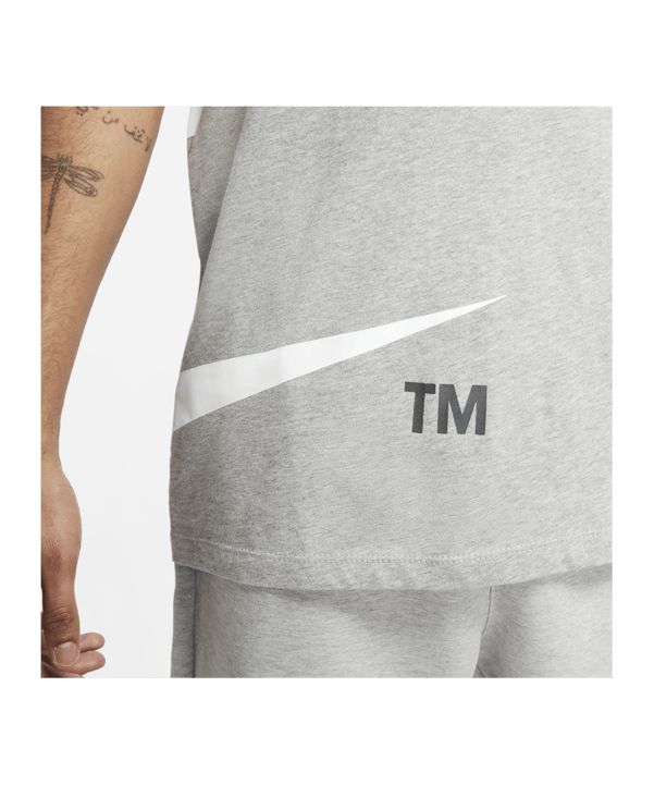 Nike Big Swoosh T-Shirt Grau F063 - grau