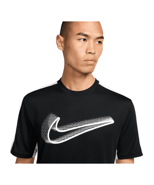 Nike Academy 23 Trainingshirt Schwarz F010 - schwarz