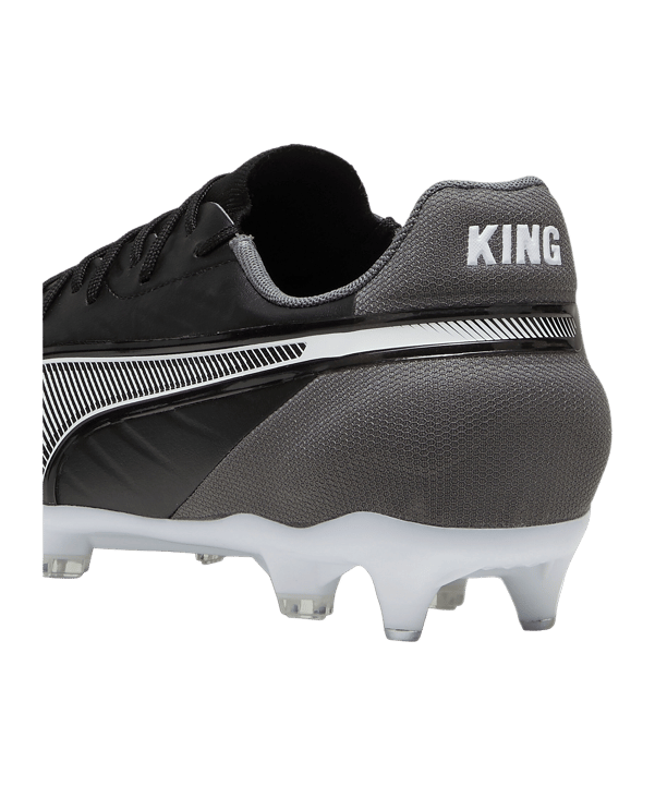PUMA KING Match MxSG Eclipse Schwarz Weiss F01 - schwarz