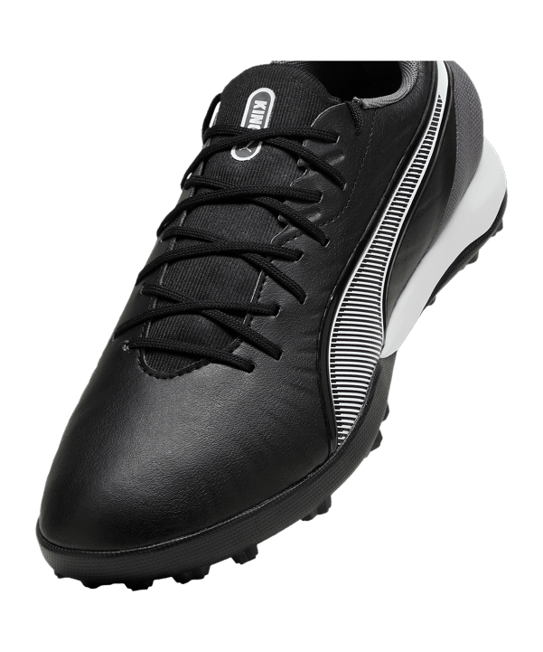 PUMA KING Match TF Eclipse Schwarz Weiss F01 - schwarz