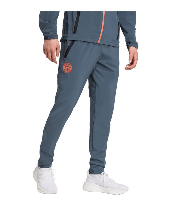 adidas FC Bayern München Tech Travel Hose Grau - grau