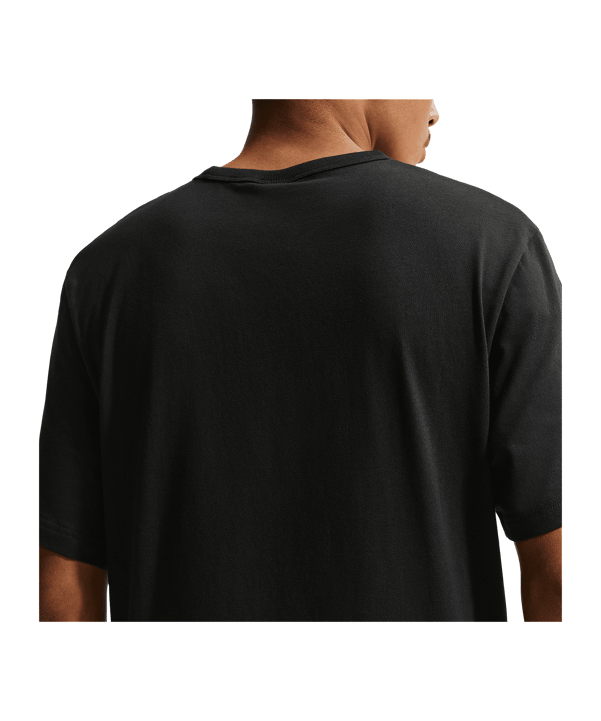 Nike NSW Club GFX T-Shirt Schwarz F010 - schwarz