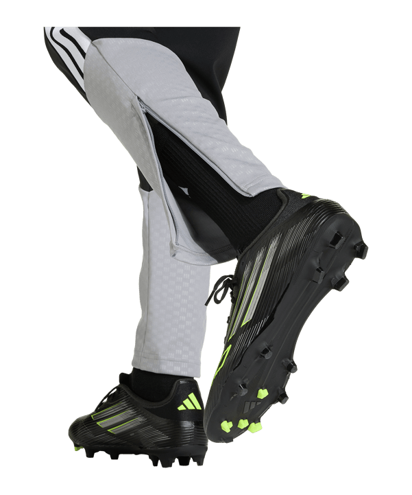 adidas Tiro 26 Trainingshose Kids Schwarz - schwarz