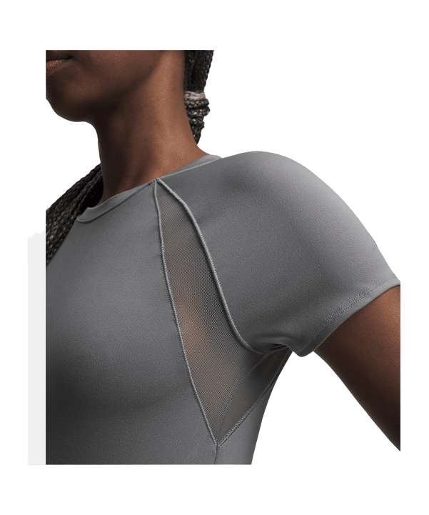 Under Armour Motion Mesh T-Shirt Damen Grün F709 - gruen