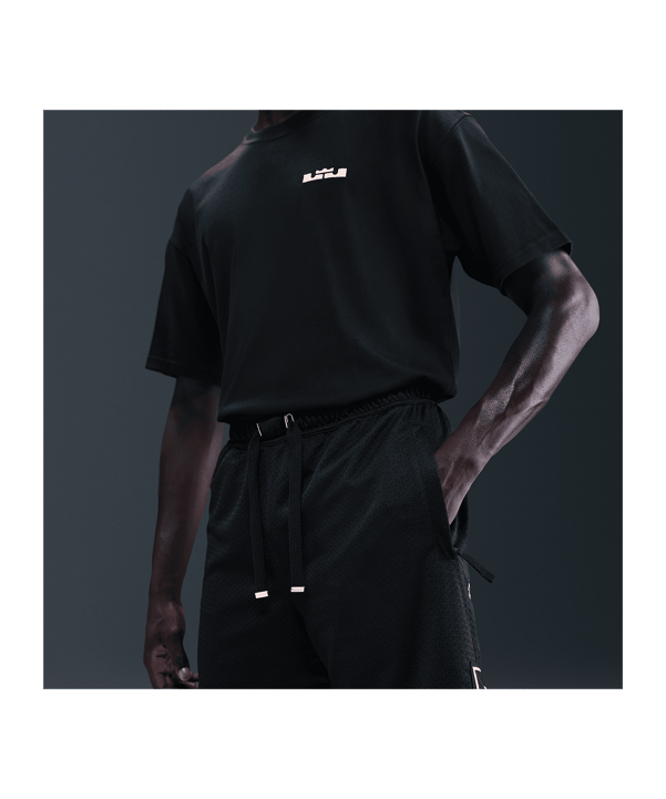 Nike LeBron 8In Short Schwarz F010 - schwarz