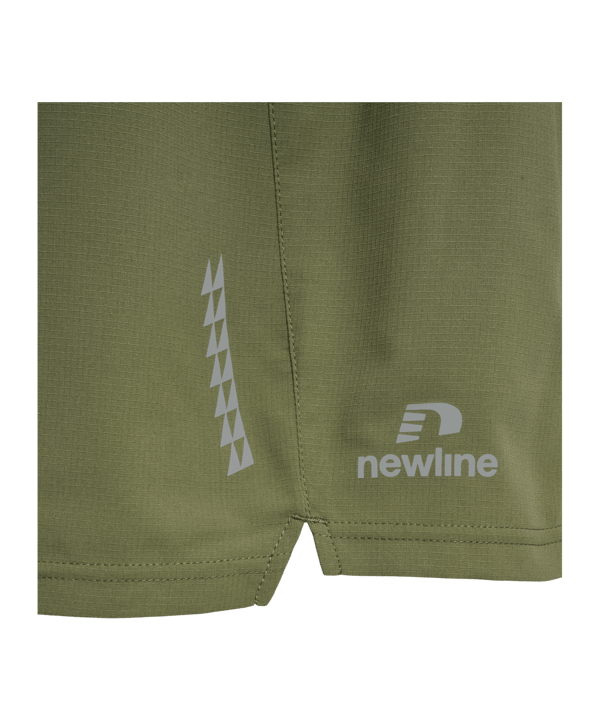 Newline nwlDALLAS Short Grün F6264 - gruen