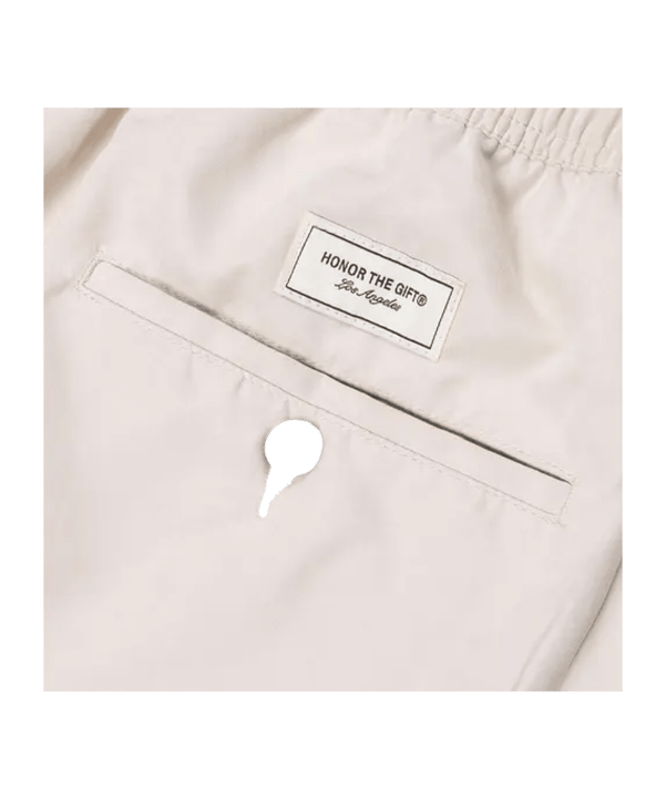 Honor the Gift Year Roung Short Beige