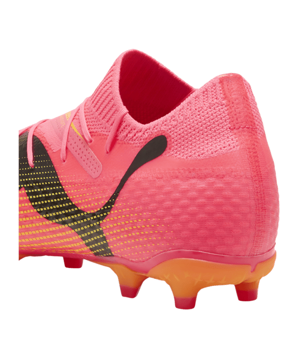 PUMA FUTURE 7 Pro FG/AG The Forever Faster Rosa Schwarz F03 - rosa