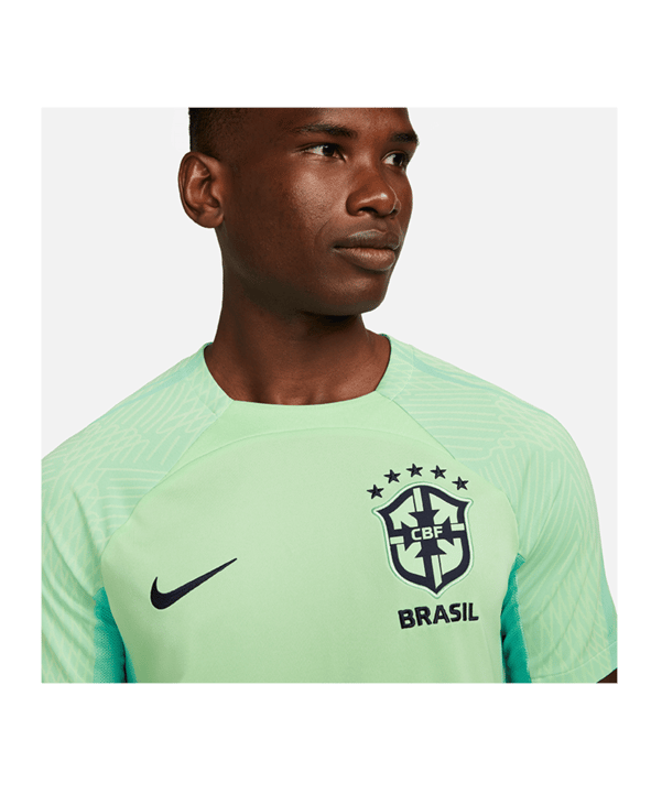 Nike Brasilien Trainingsshirt Grün F390 - gruen