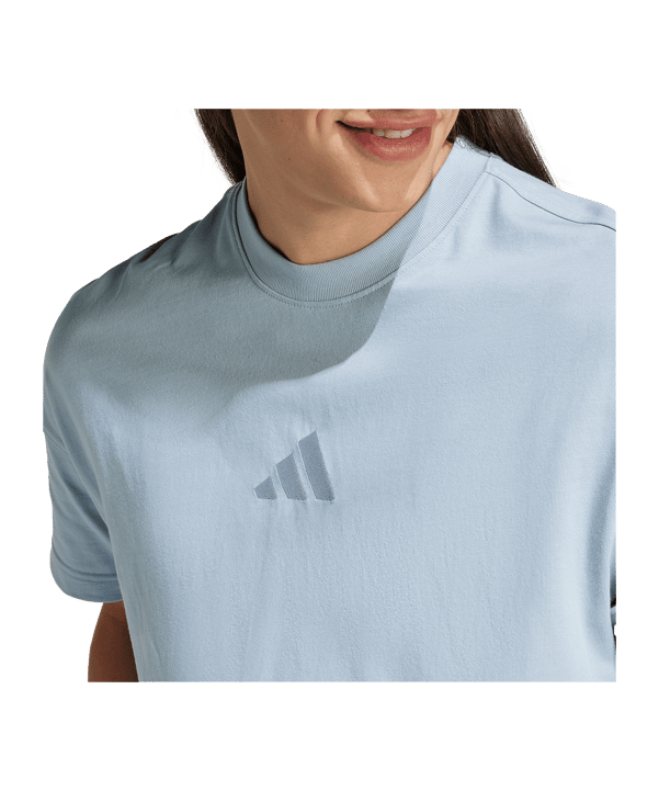 adidas SZN T-Shirt Blau - blau